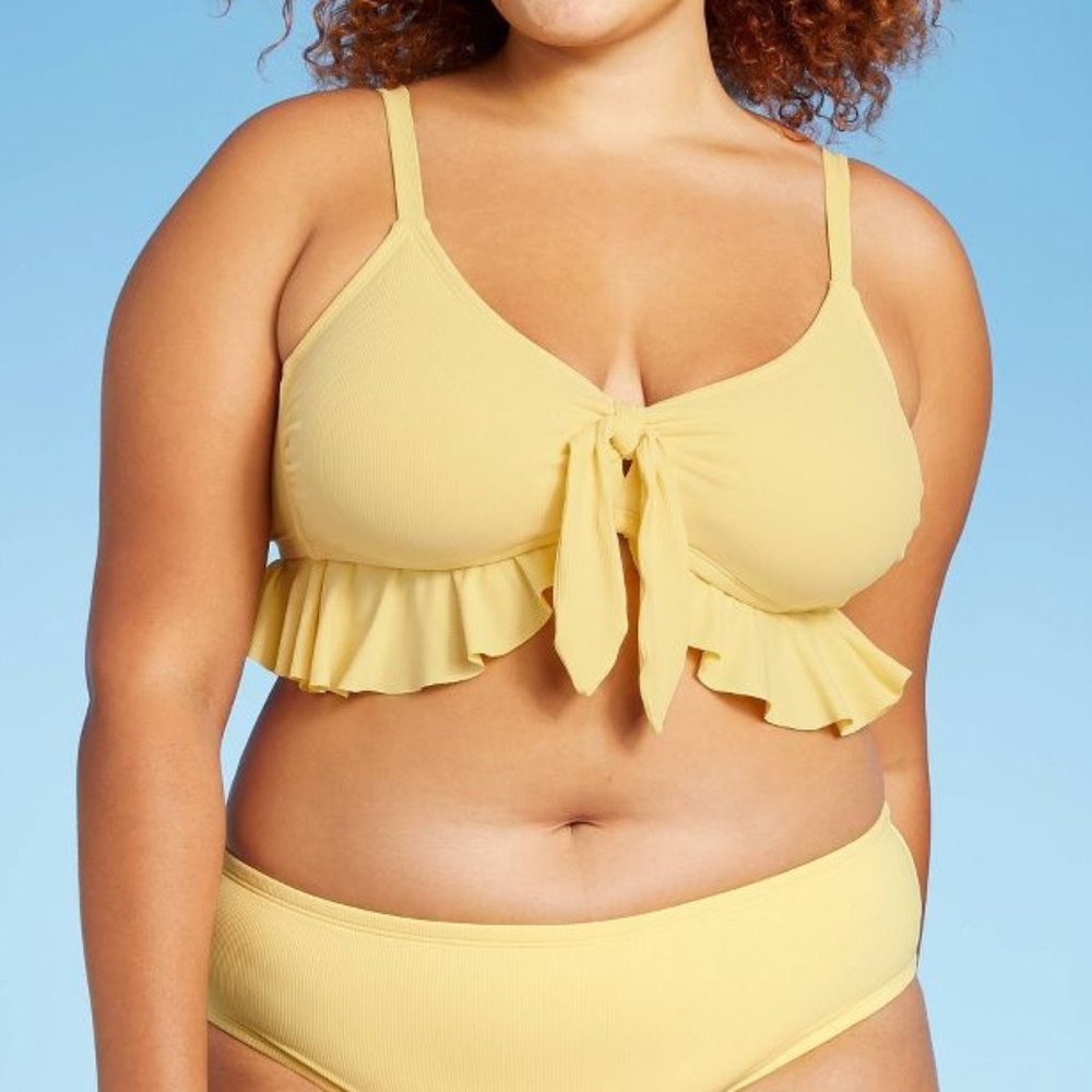 Xhilaration Juniors Ribbed Ruffle Tie-Front Top & matching bottoms 24W/26W